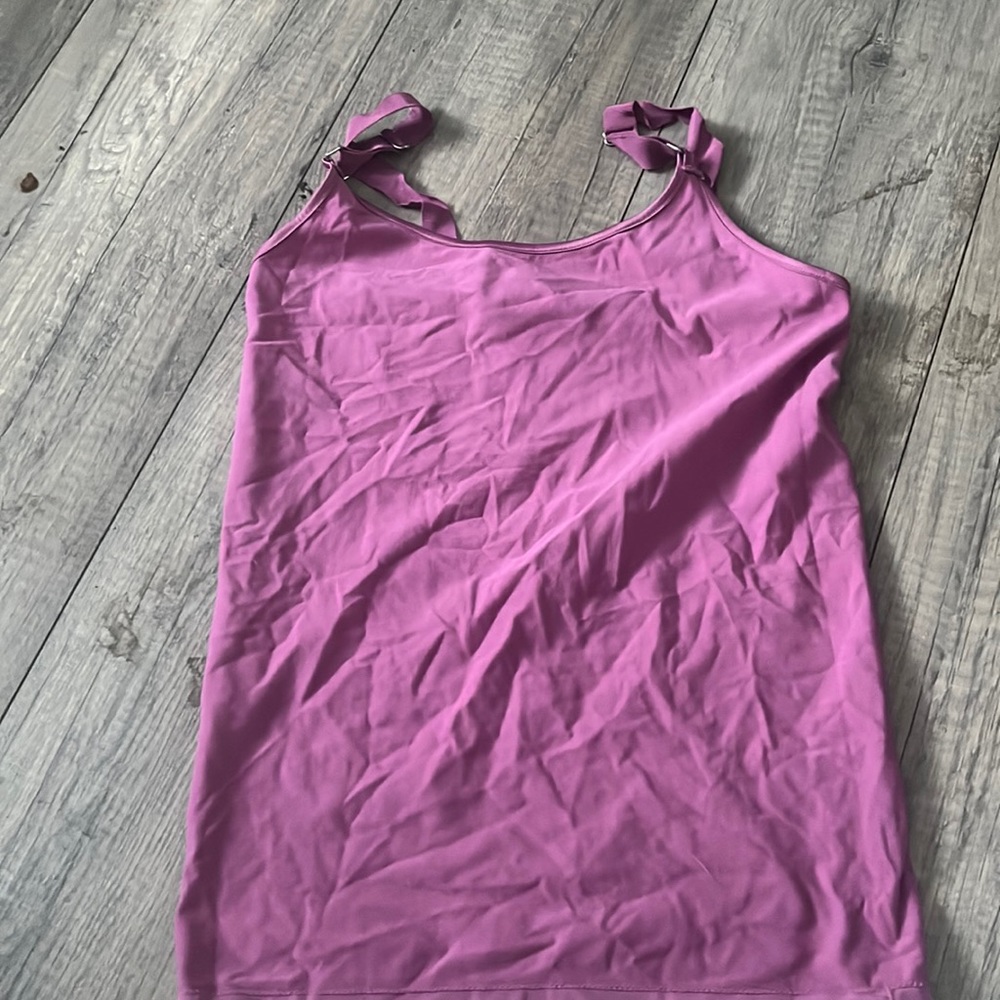 Tank top.